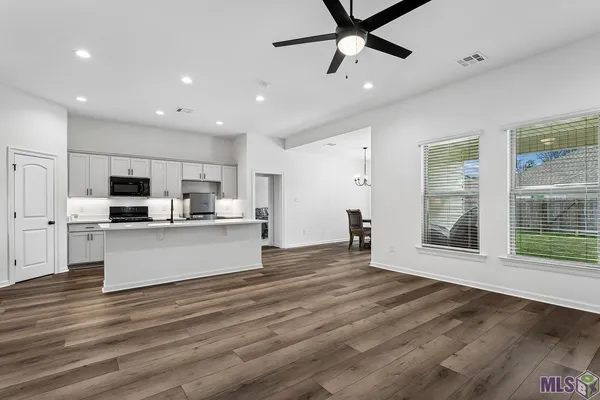 $284,990 | 75420 Victoria Drive, Covington, LA 70435