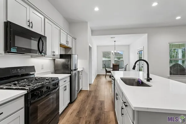 $284,990 | 75420 Victoria Drive, Covington, LA 70435