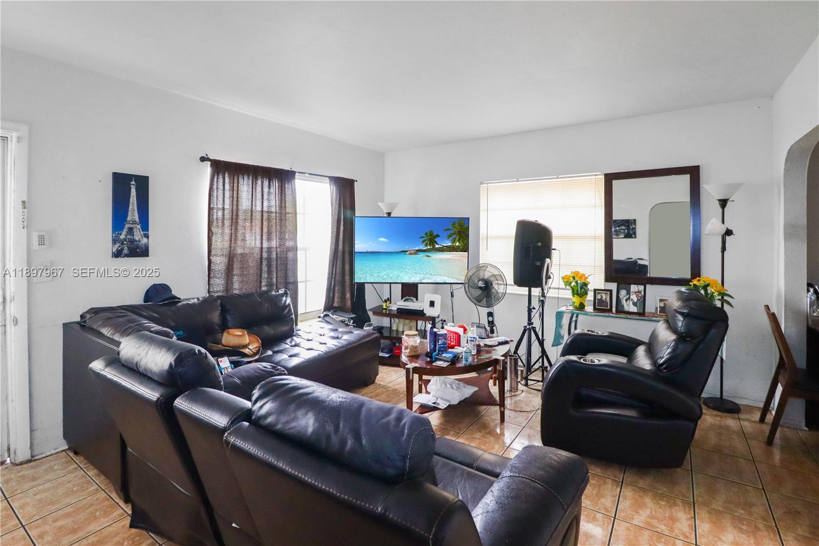 333 Southwest 30th Avenue Miami, FL 33135 - Photo 3 of 27 a living room with furniture and a window