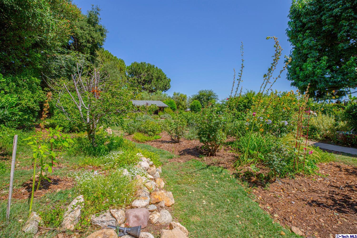 3526 Canyon Ridge Drive Altadena, CA 91001 - Photo 44 of 61 Gallery Image 44
