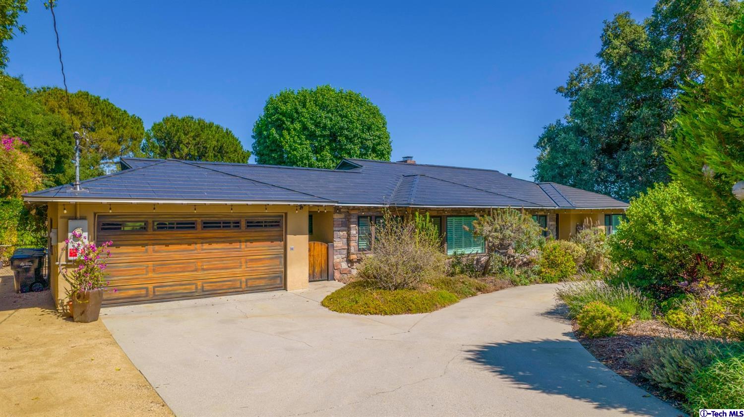 3526 Canyon Ridge Drive Altadena, CA 91001 - Photo 6 of 61 Gallery Image 6