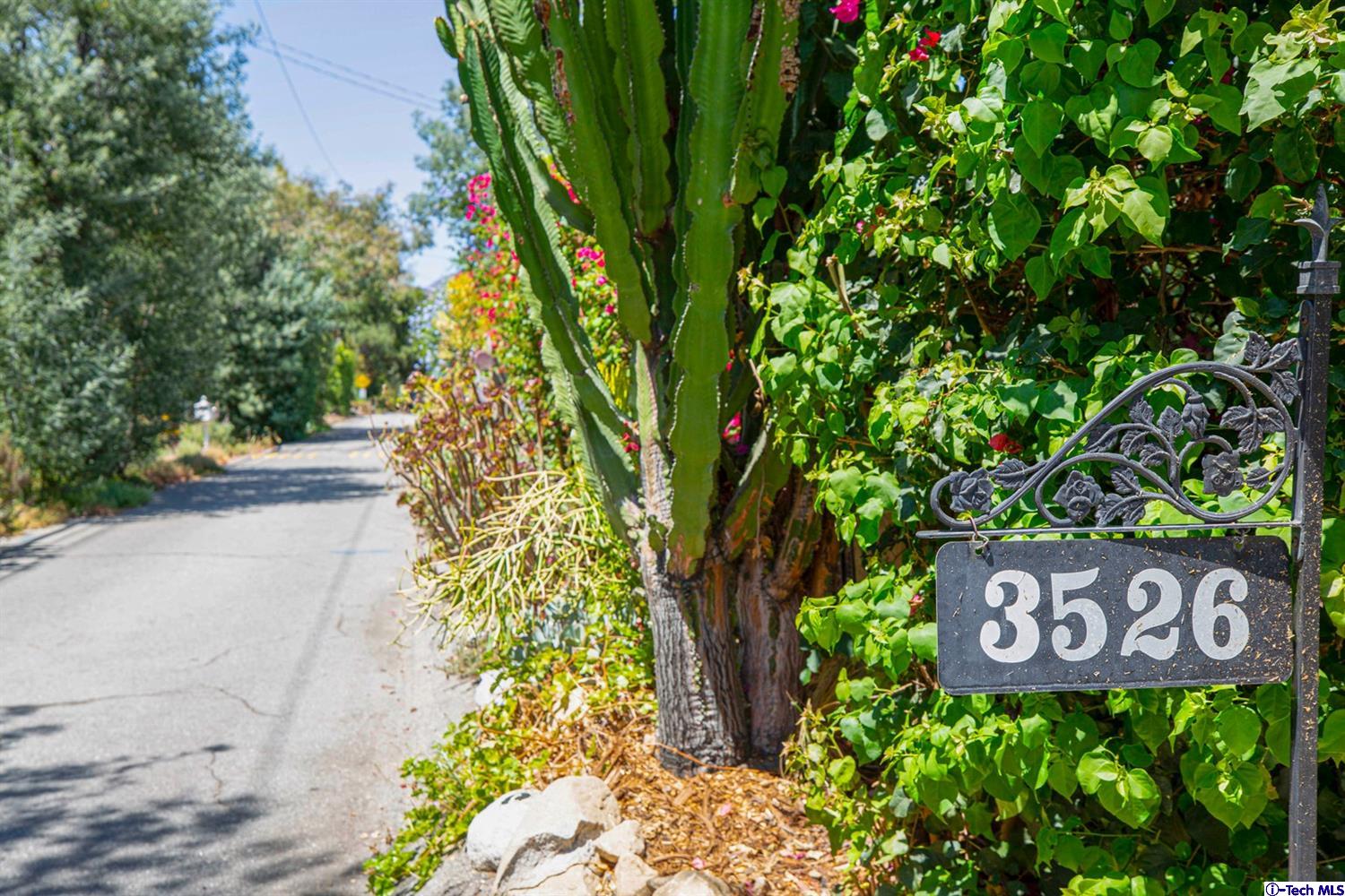 3526 Canyon Ridge Drive Altadena, CA 91001 - Photo 10 of 61 Gallery Image 10