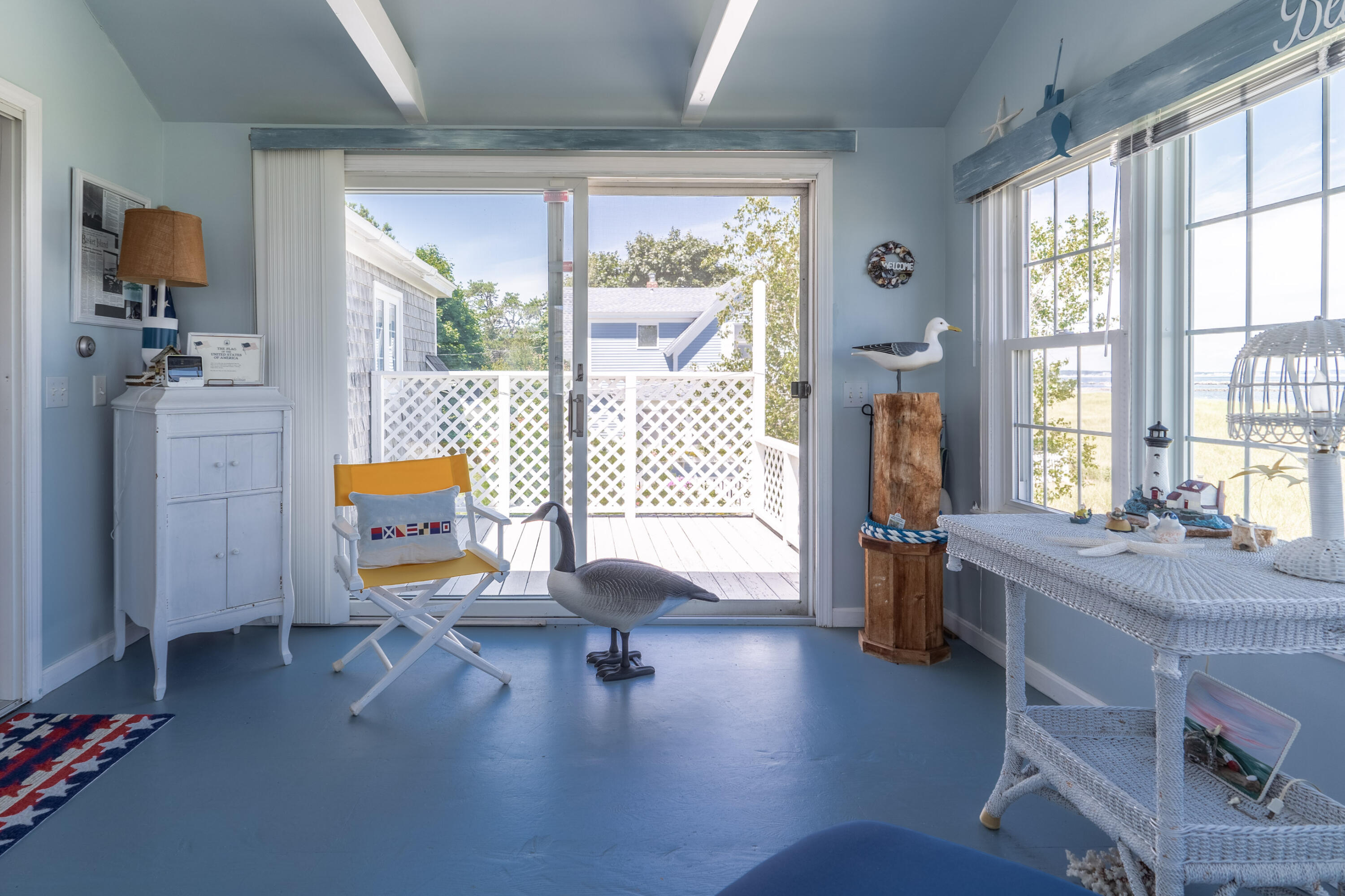 99 Hills Beach Road Biddeford, ME 04005 - Photo 24 of 39 10-99-Interiors-27