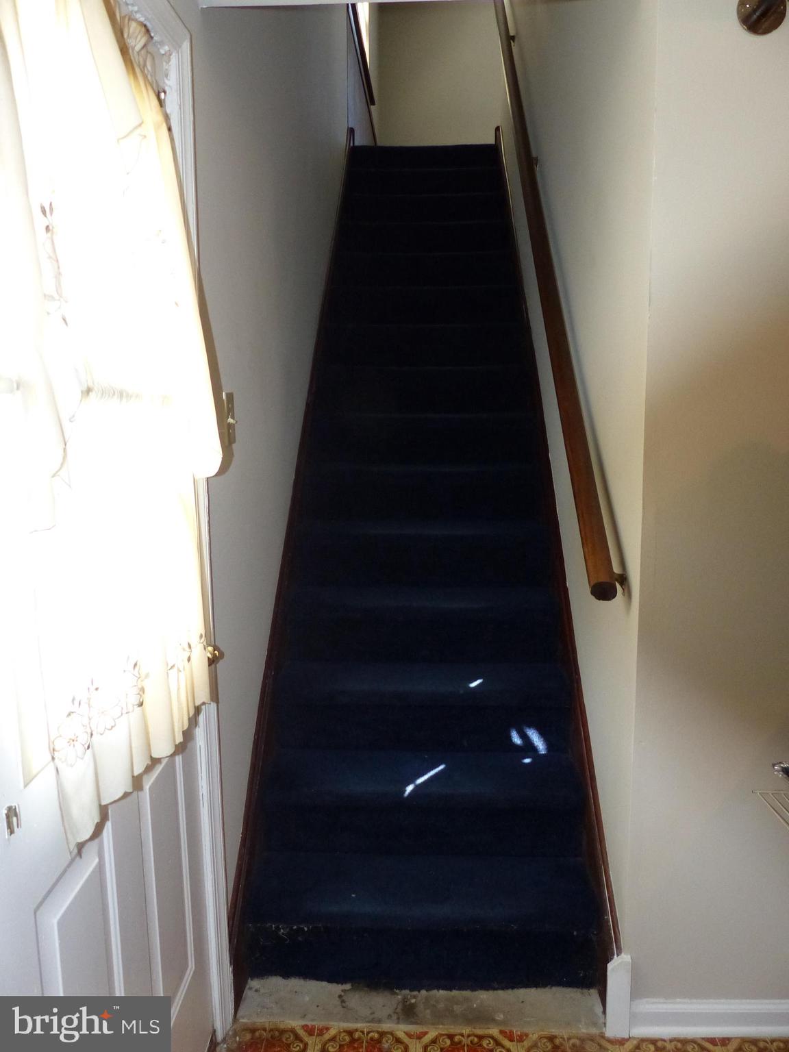 516 Parliament Road Marlton, NJ 08053 - Photo 38 of 52 Stairs in Laundry Room to Bonus Room