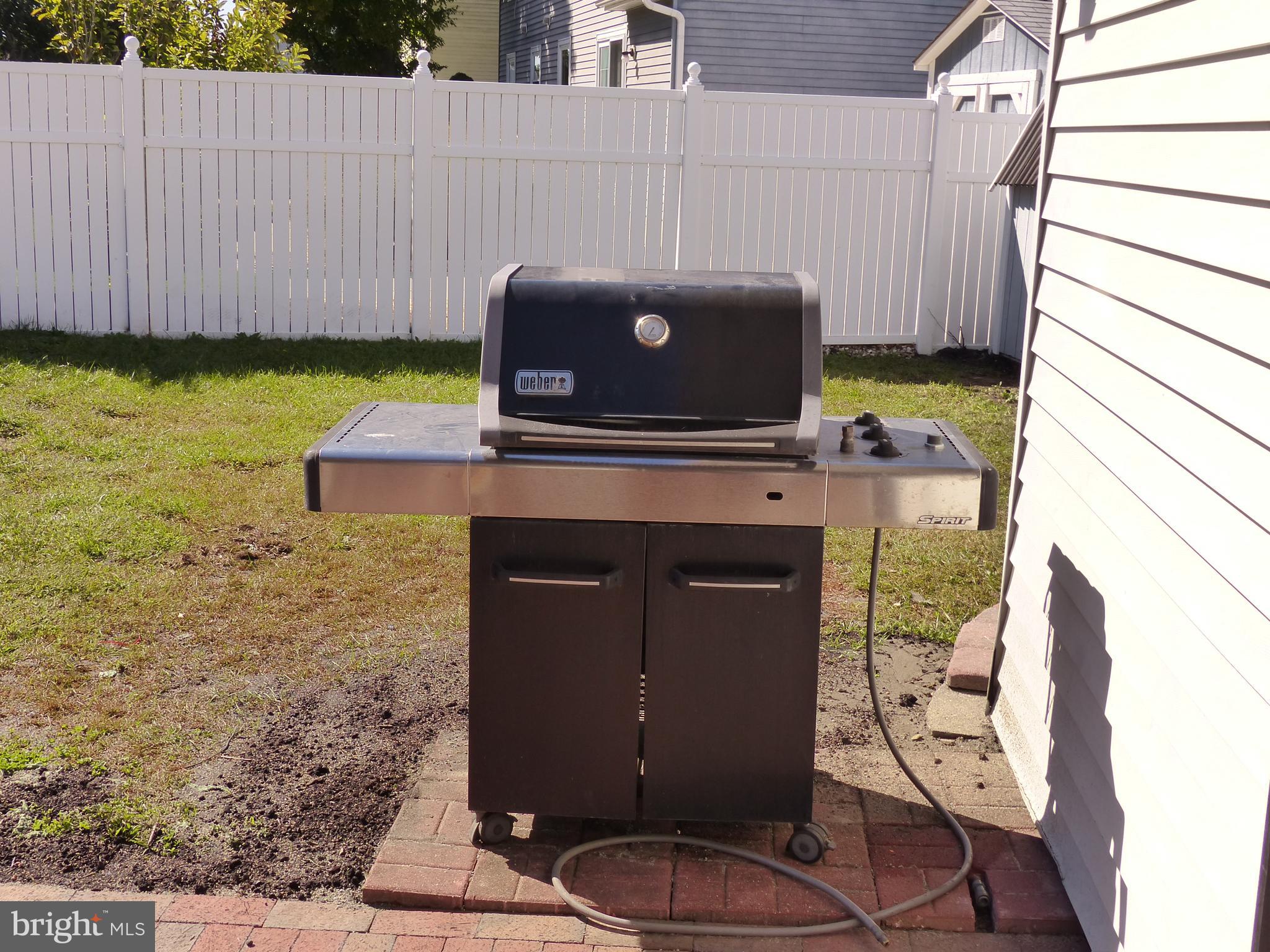 516 Parliament Road Marlton, NJ 08053 - Photo 49 of 52 Included gas grill
