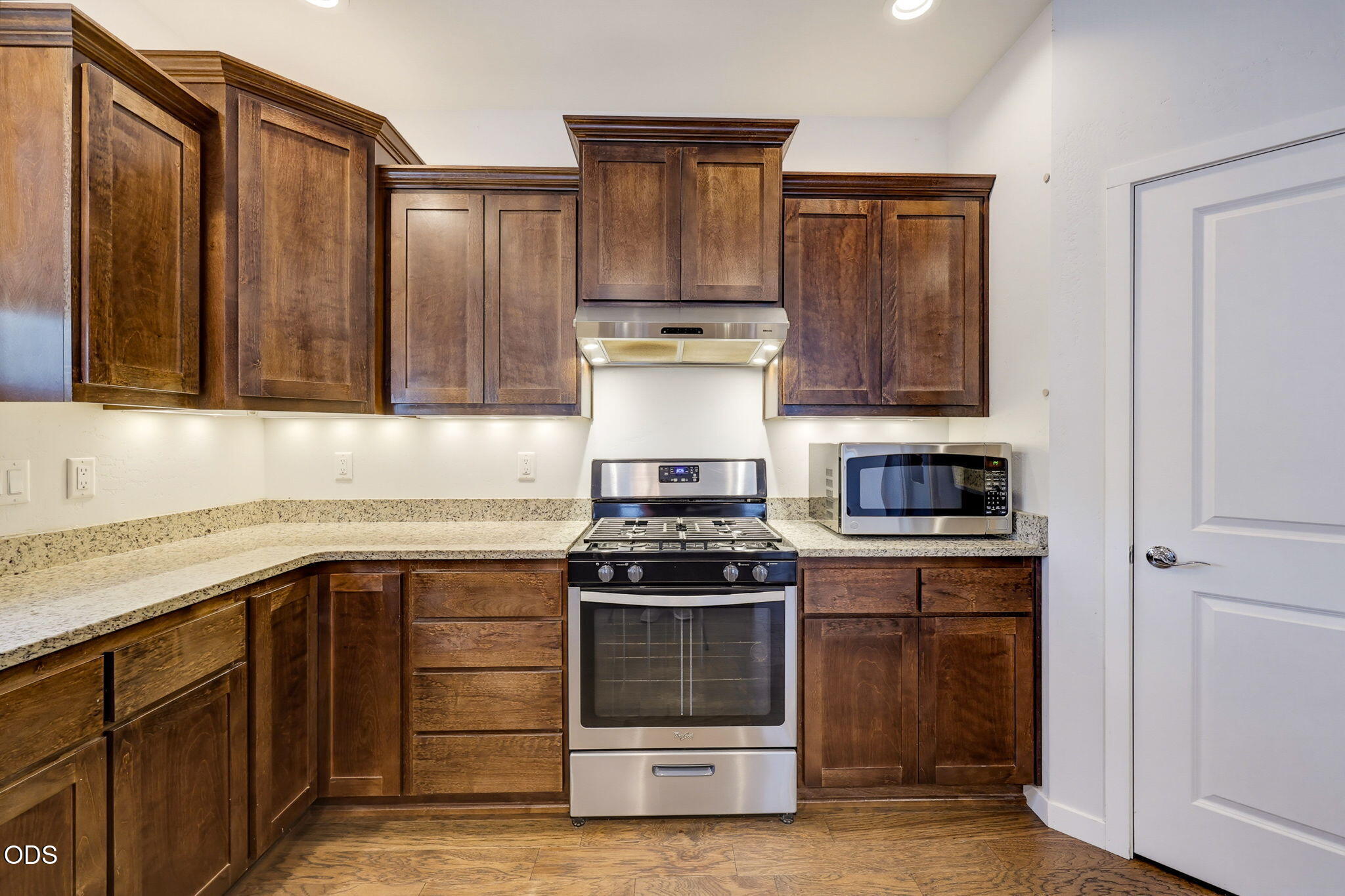 417 Echo Way Eagle Point, OR 97524 - Photo 21 of 55 Gallery Image 21