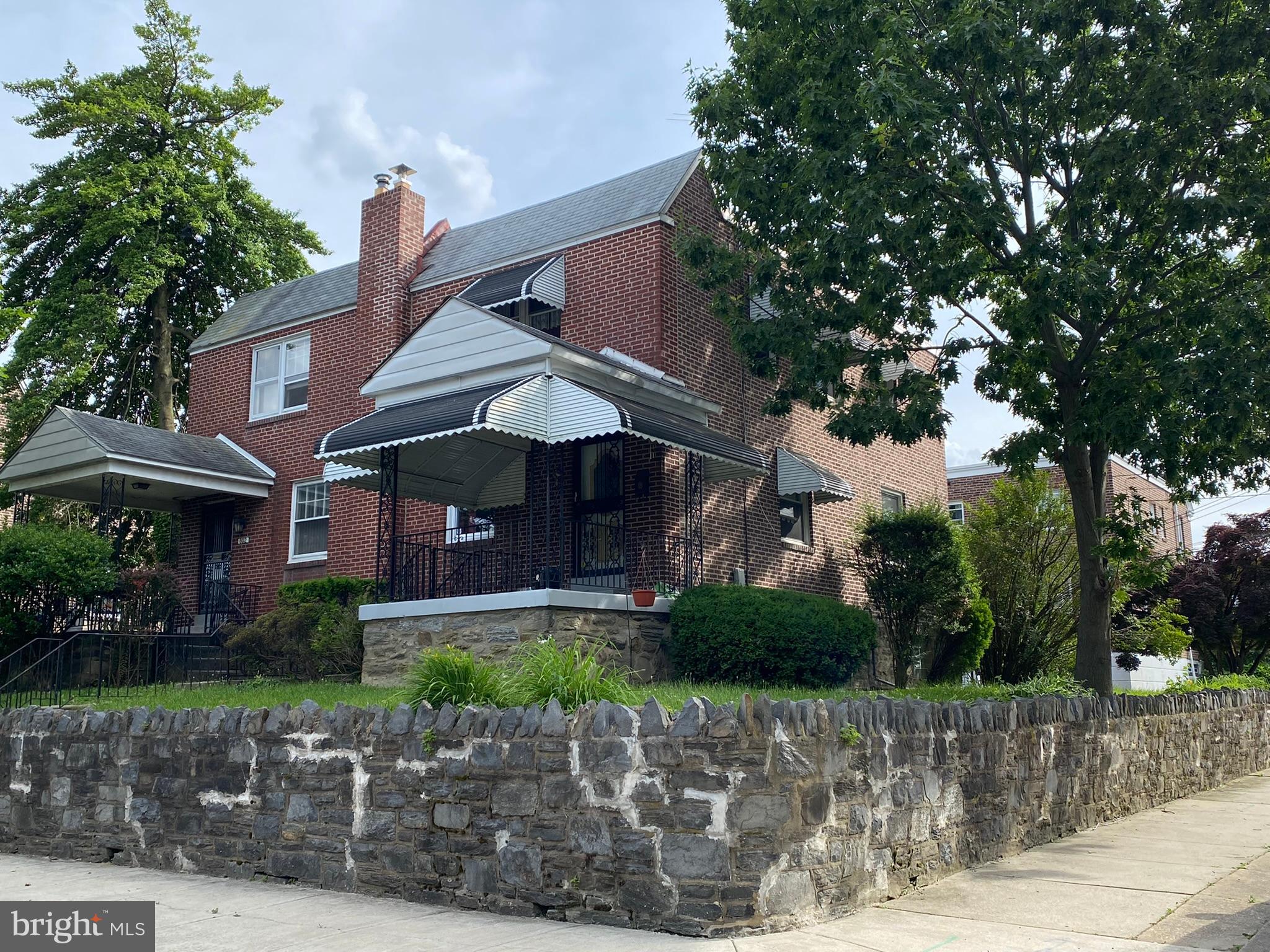 800 Pleasant Road Lansdowne, PA 19050 - Photo 2 of 25 Exterior Front Corner