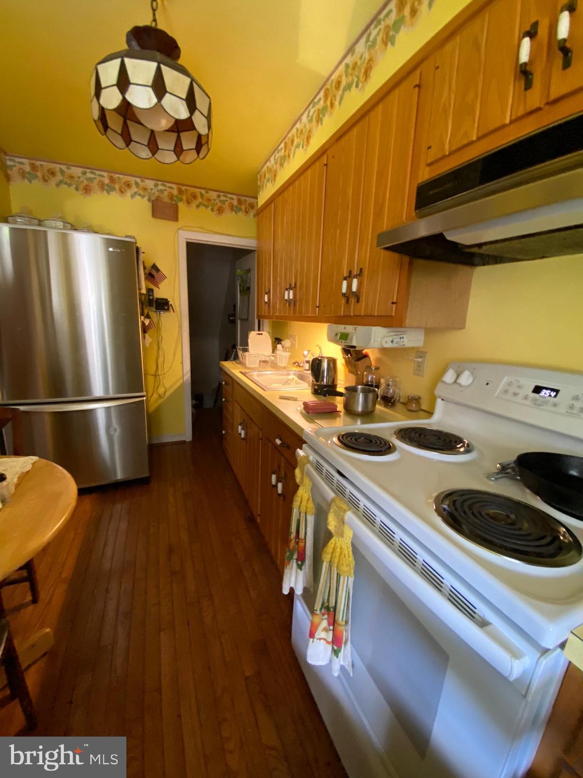 800 Pleasant Road Lansdowne, PA 19050 - Photo 10 of 25 Kitchen