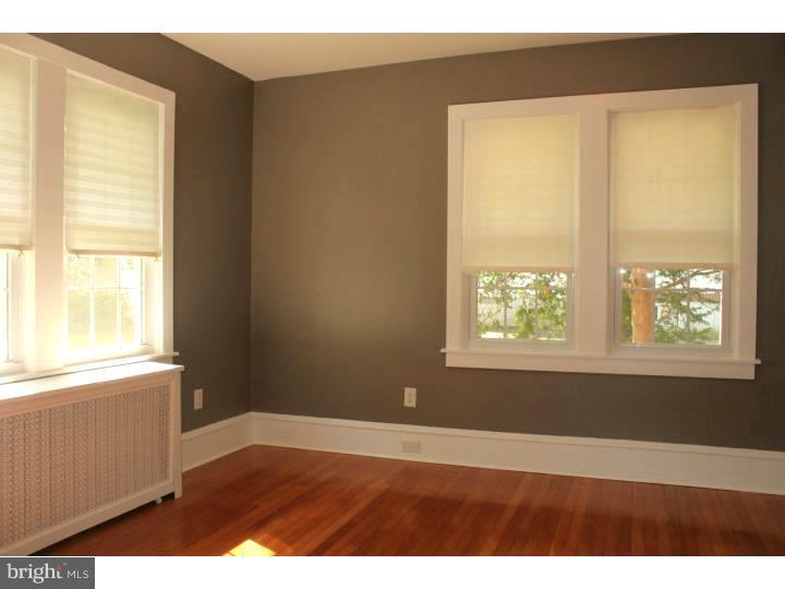 11 Ambler Road Cherry Hill, NJ 08002 - Photo 9 of 25 Dining Room