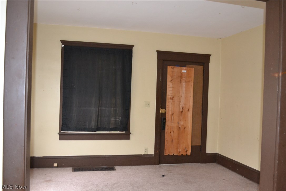2355 Mahoning Road Northeast Canton, OH 44705 - Photo 15 of 32 Gallery Image 15