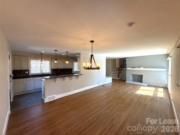 $4,500 | 2821 Sunset Drive, Charlotte, NC 28209