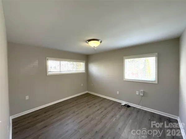 $4,500 | 2821 Sunset Drive, Charlotte, NC 28209