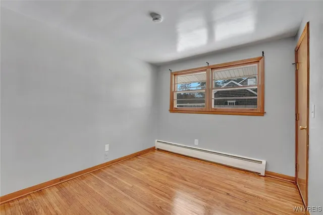 $274,900 | 8426 Maplewood Drive, Royalton, NY 14067