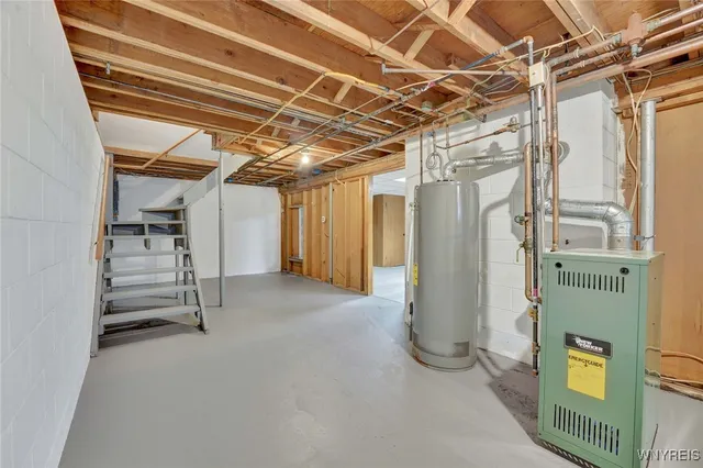 $274,900 | 8426 Maplewood Drive, Royalton, NY 14067