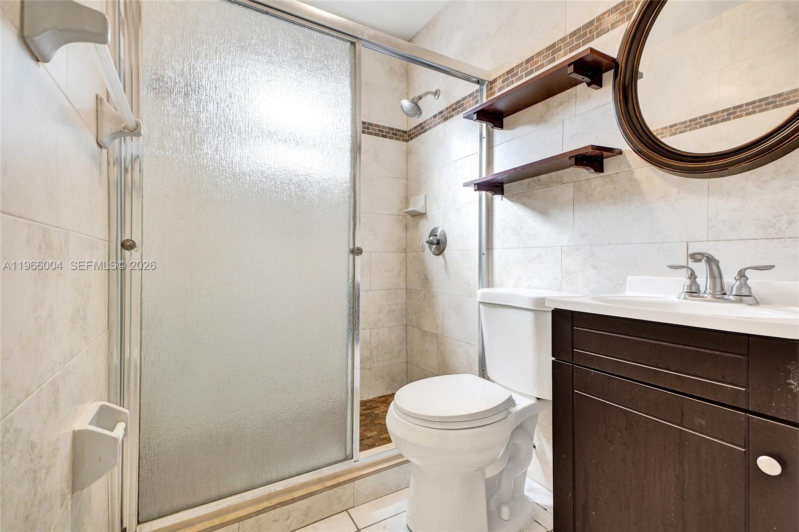 6501 Southwest 30th Street Miami, FL 33155 - Photo 35 of 36 Guest House bathroom