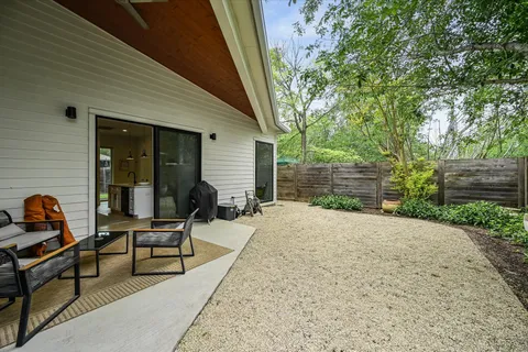 $580,000 | 406 Franklin Boulevard, Unit 2, Austin, TX 78751