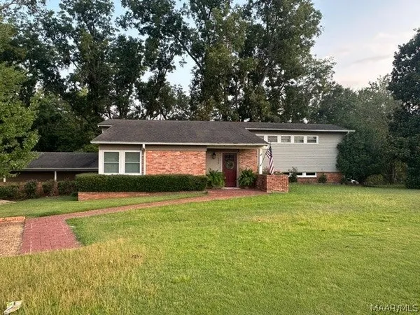 $275,000 | 220 East Tuskeena Street, Hayneville, AL 36040