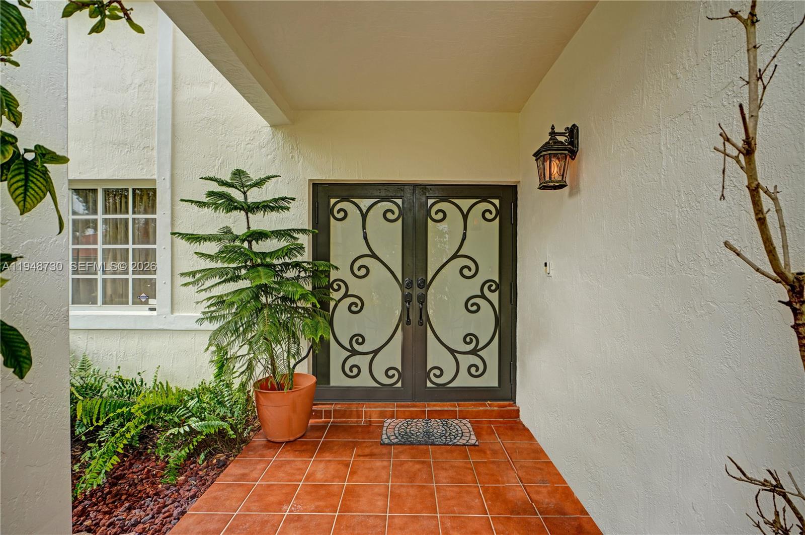 5502 Southwest 162nd Place Miami, FL 33185 - Photo 2 of 72
