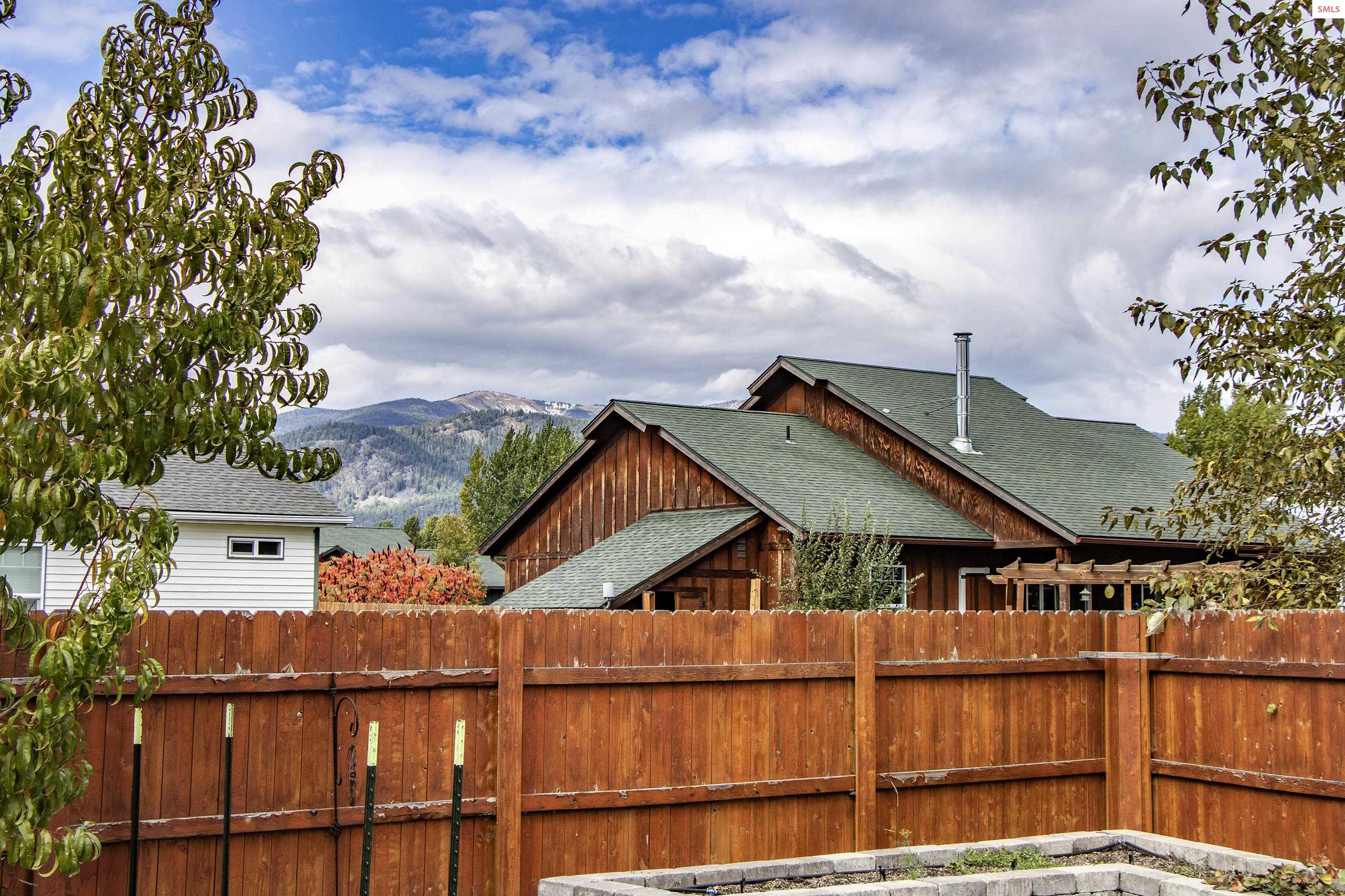 68 Kuskanook Road Kootenai, ID 83864 - Photo 14 of 52 Gallery Image 14