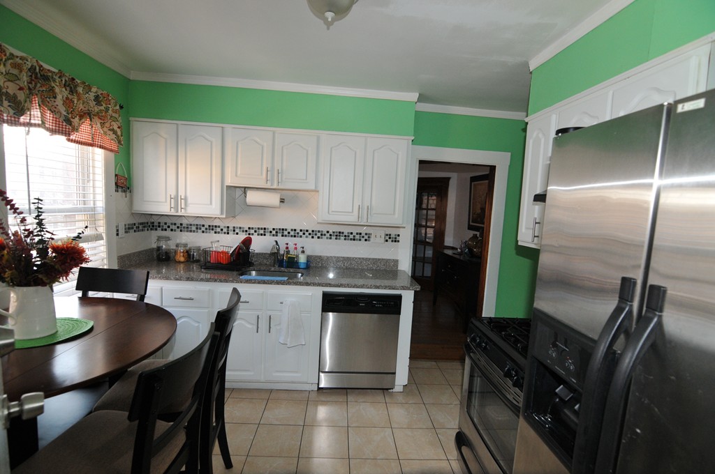 27 Colgate Road Boston, MA 02131 - Photo 7 of 17 Gallery Image 7