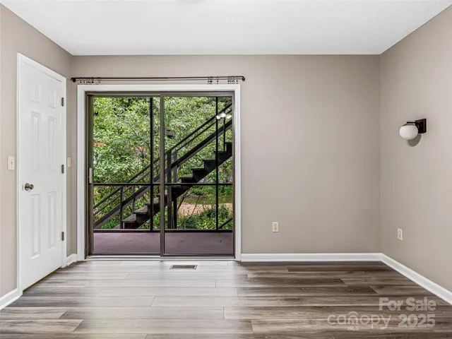 a view of an outdoor space