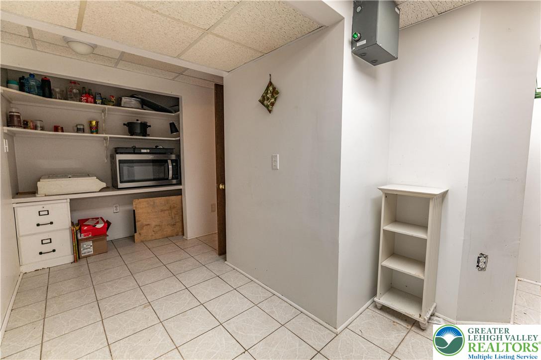 518 Bauer Road Bath, PA 18014 - Photo 52 of 59