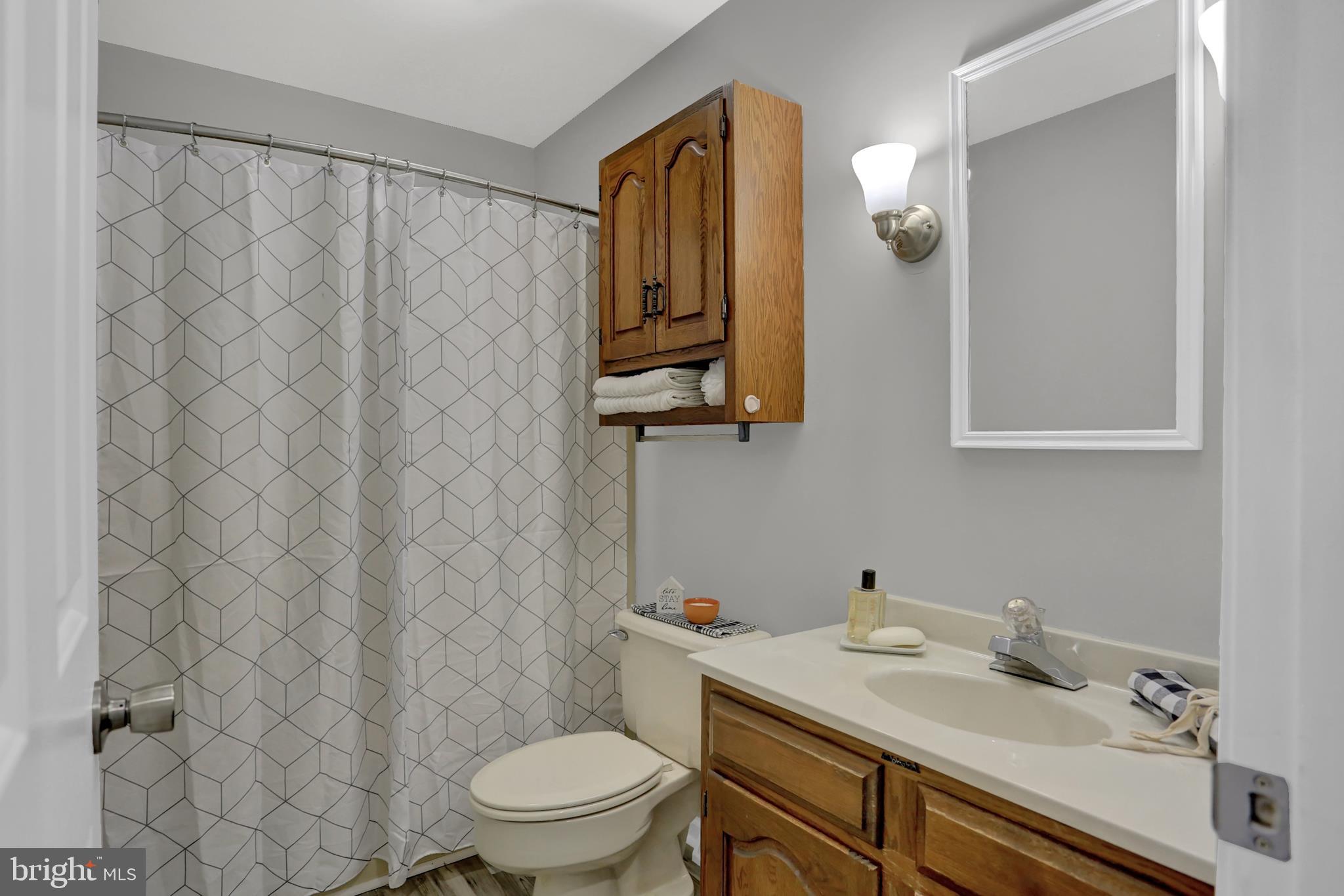 1303 Chambers Ridge York, PA 17402 - Photo 12 of 17 Gallery Image 12