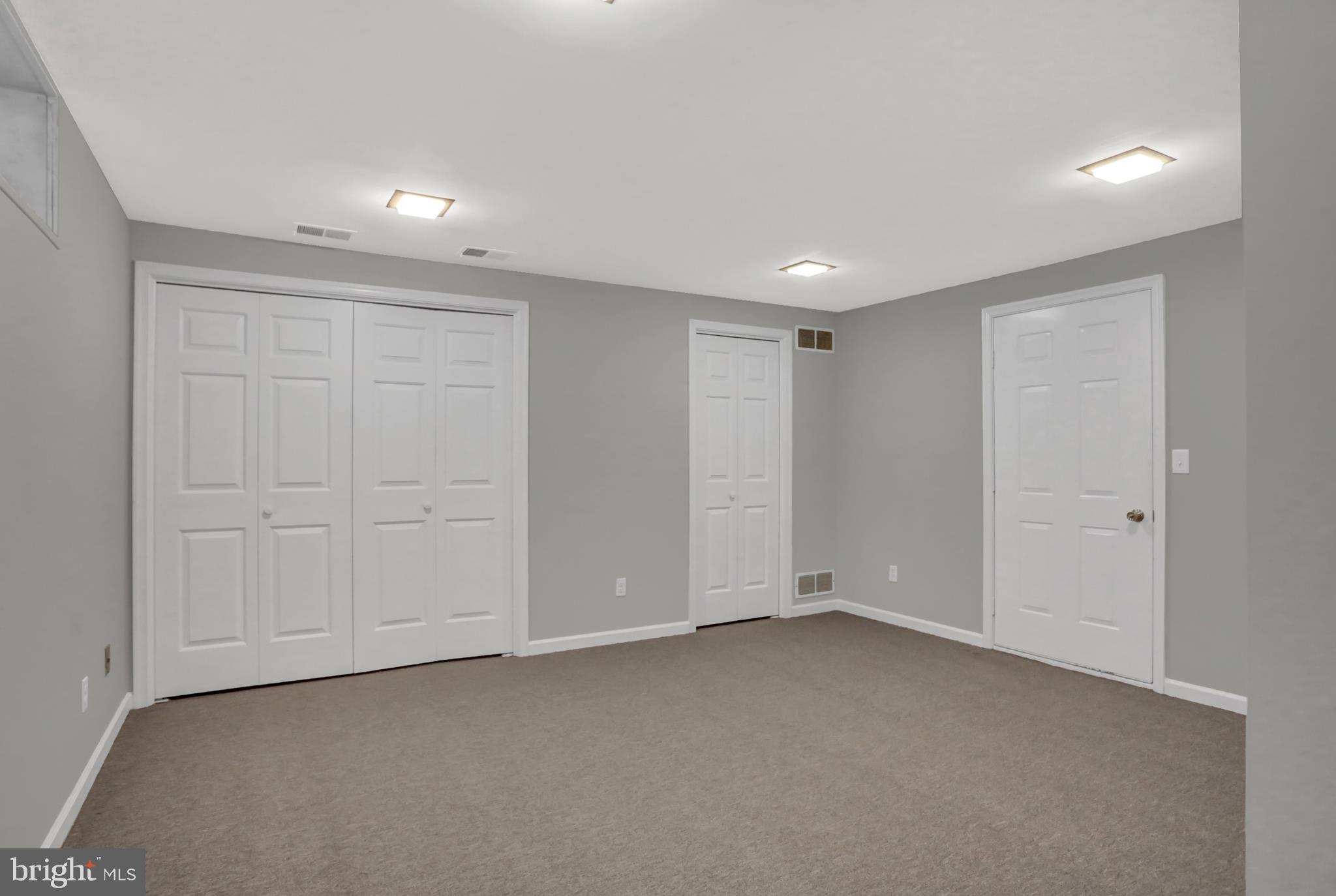 1303 Chambers Ridge York, PA 17402 - Photo 16 of 17 Gallery Image 16