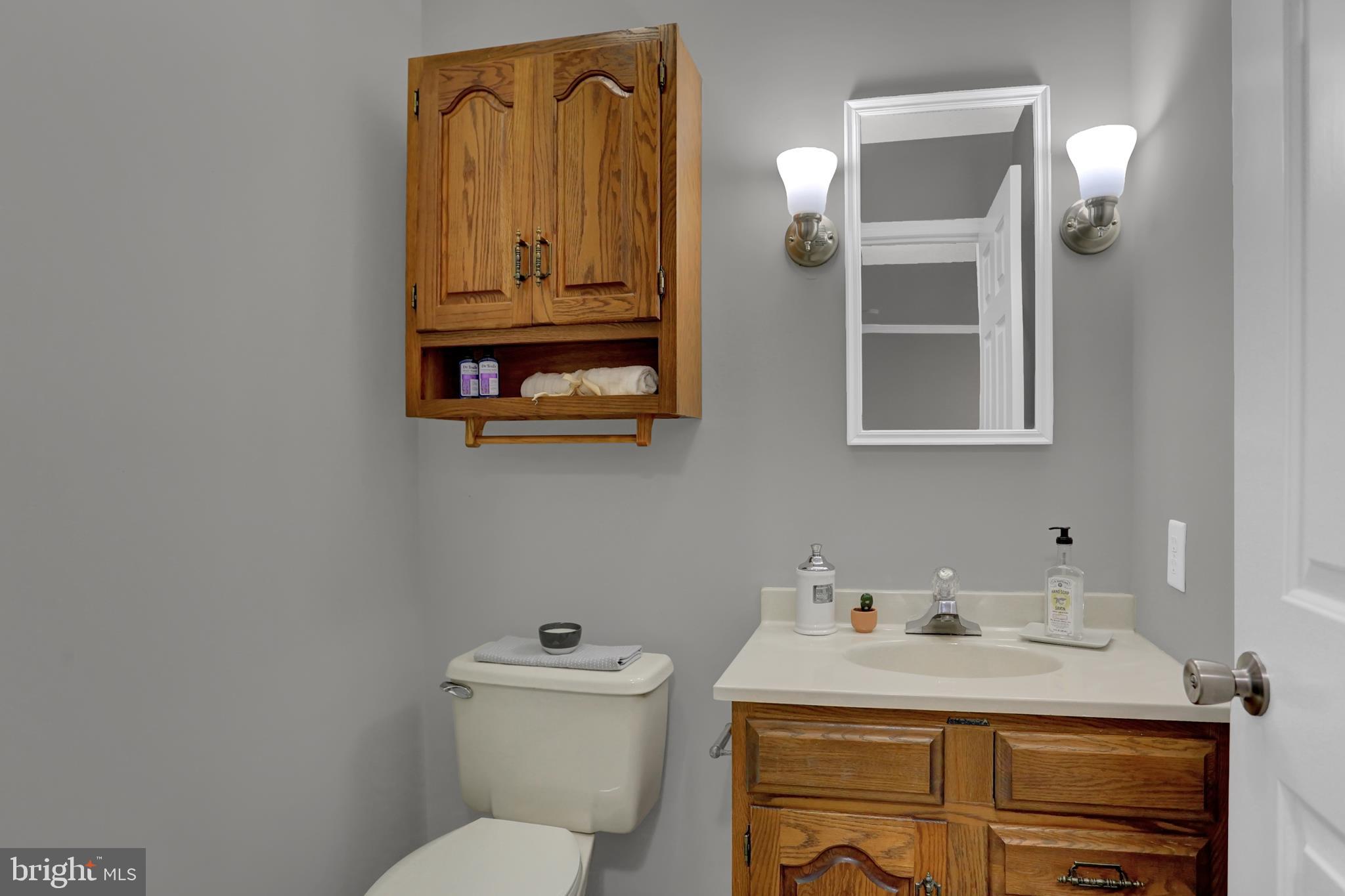 1303 Chambers Ridge York, PA 17402 - Photo 6 of 17 Gallery Image 6