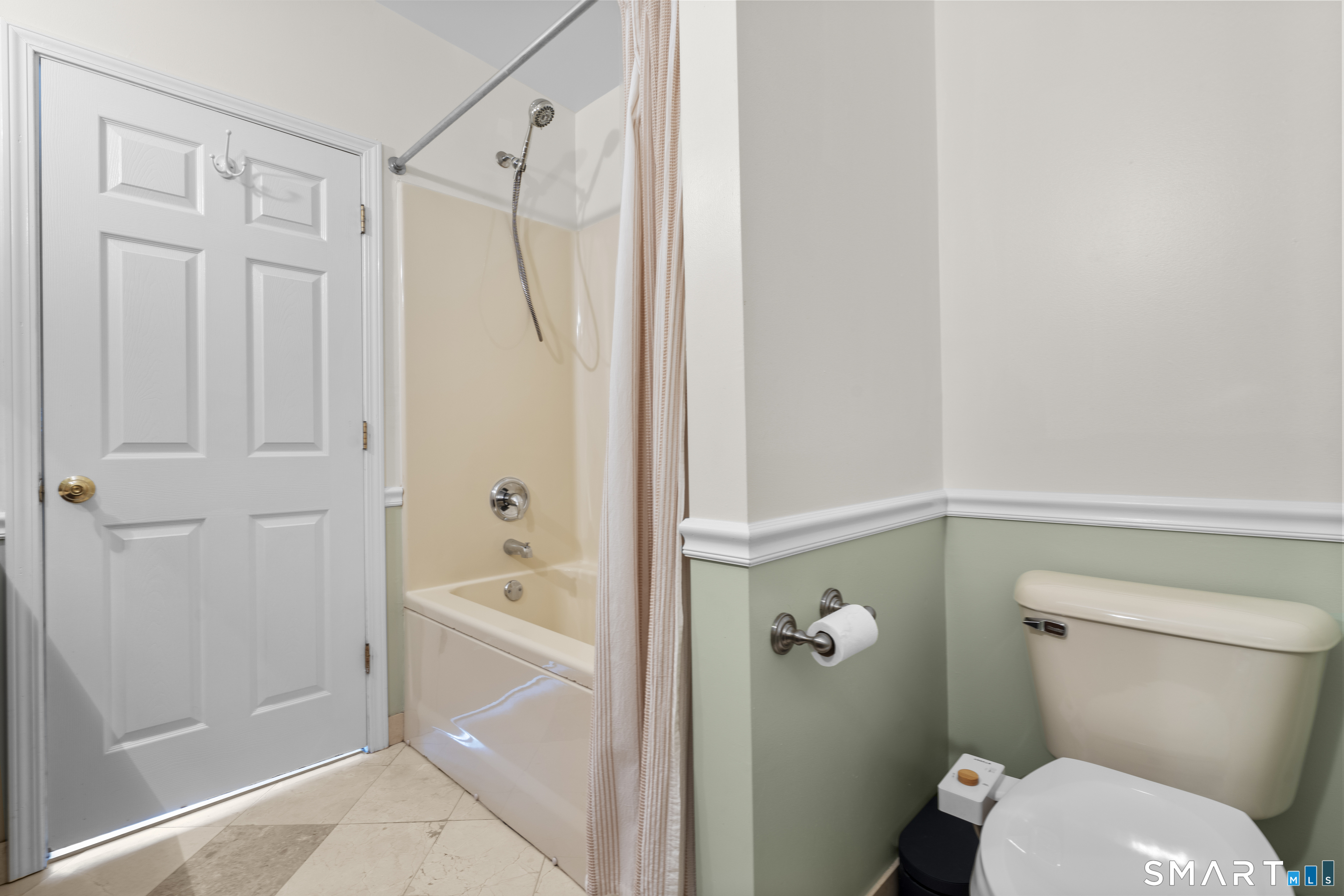 42 Highland Road, Unit 6 Stamford, CT 06902 - Photo 22 of 40