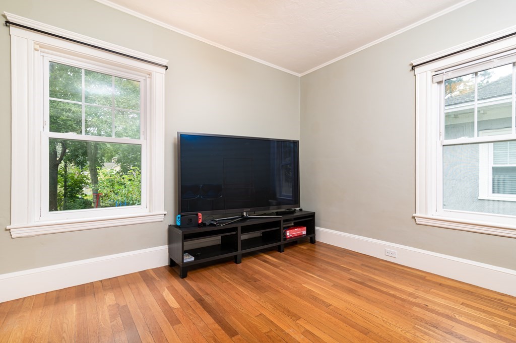 16 Rock View Road, Unit 2 Milton, MA 02186 - Photo 15 of 24 Gallery Image 15