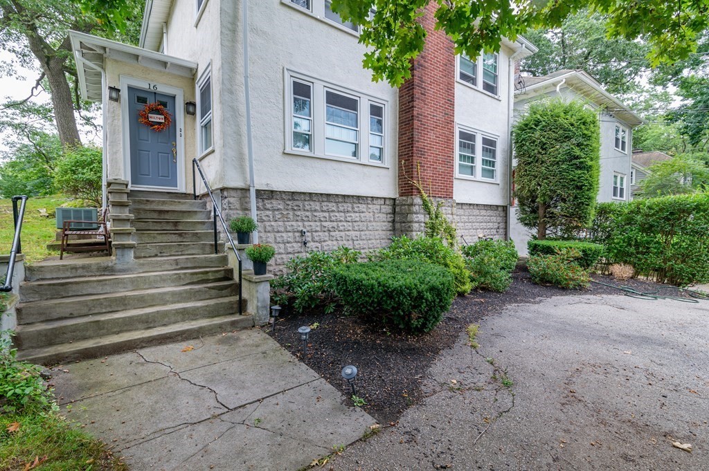 16 Rock View Road, Unit 2 Milton, MA 02186 - Photo 2 of 24 Gallery Image 2
