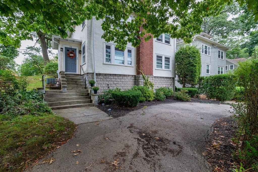 16 Rock View Road, Unit 2 Milton, MA 02186 - Photo 4 of 24 Gallery Image 4