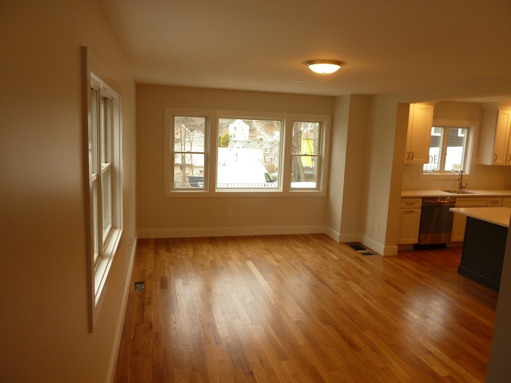 51 Glen Road, Unit 2 Swampscott, MA 01907 - Photo 6 of 11 Gallery Image 6