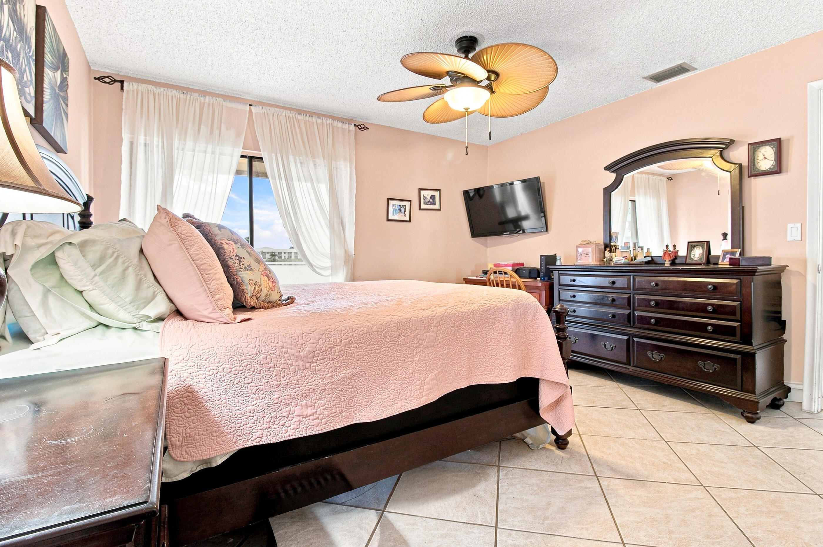611 Banks Road Margate, FL 33063 - Photo 16 of 22 611_BANKS_RDIMG_6196