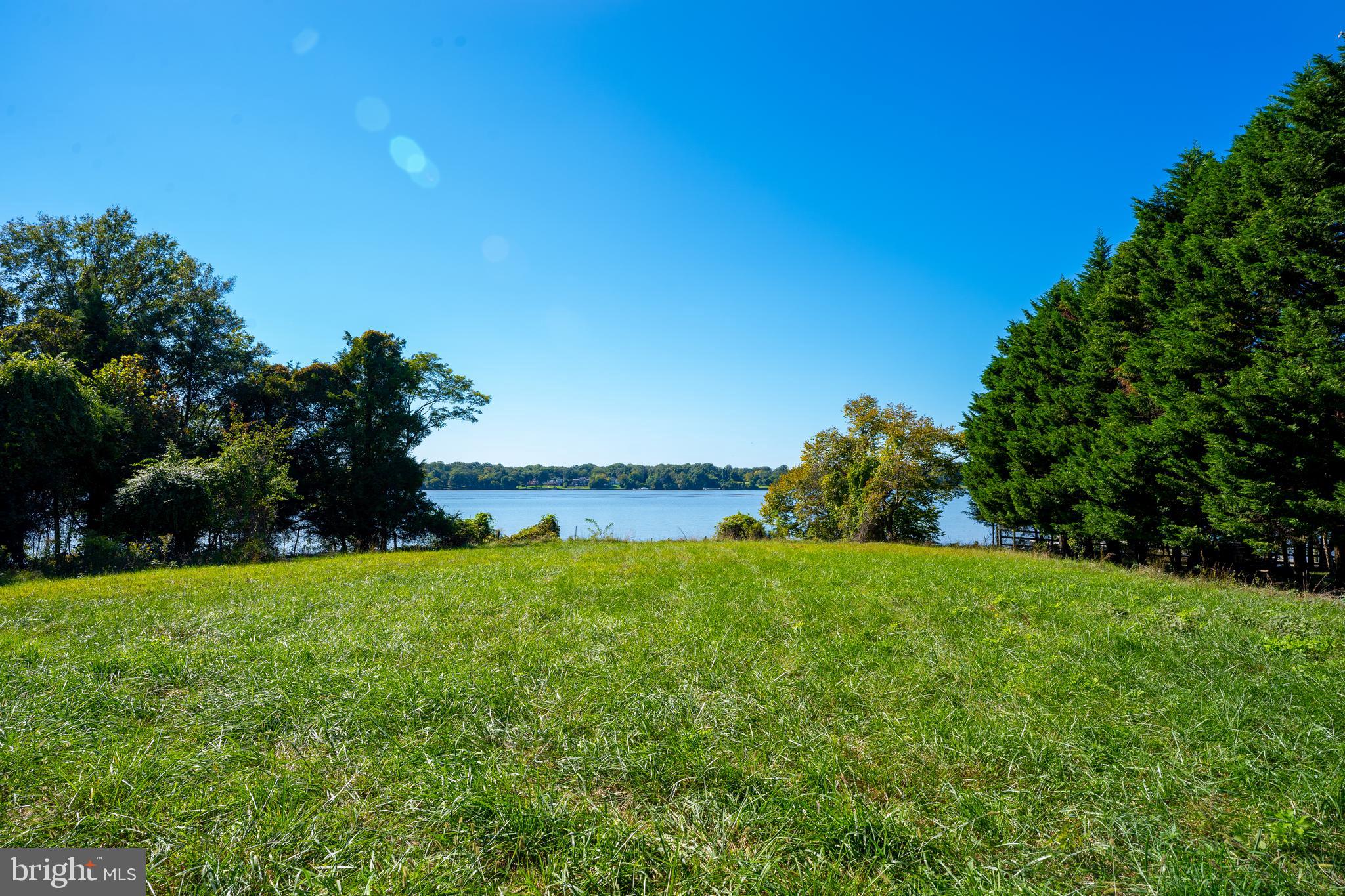 11403 Riverview Road, Fort Washington, MD 20744 Compass