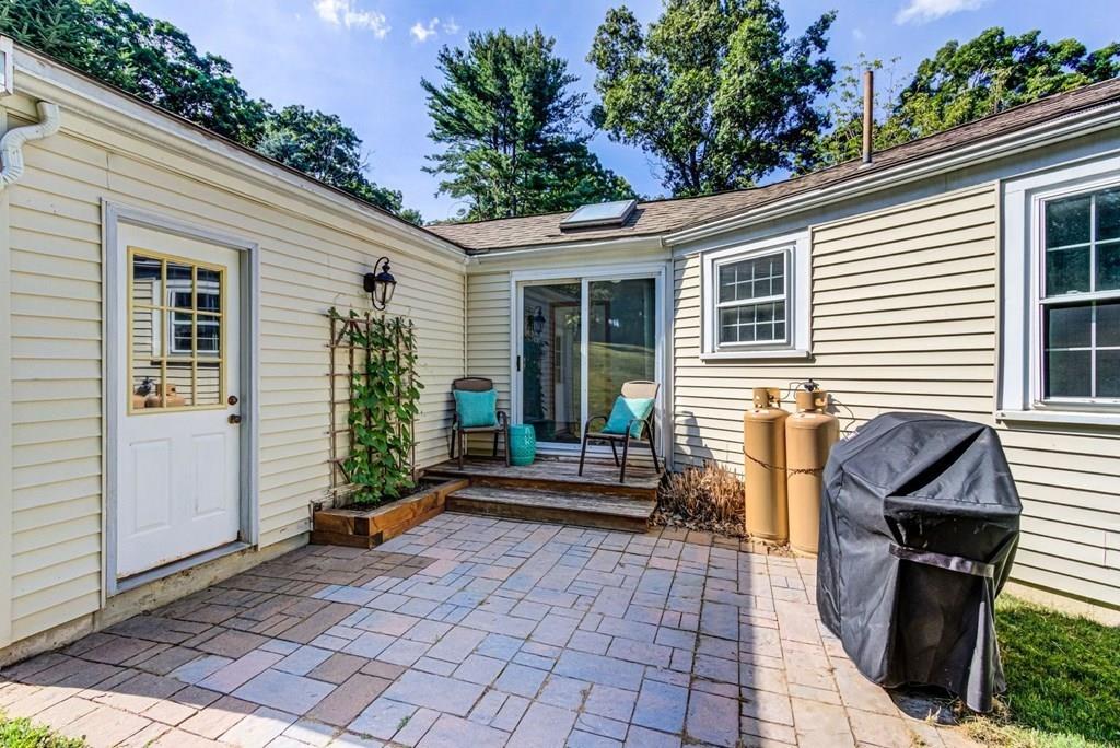 46 Hilldale Road Ashland, MA 01721 - Photo 6 of 39 Gallery Image 6