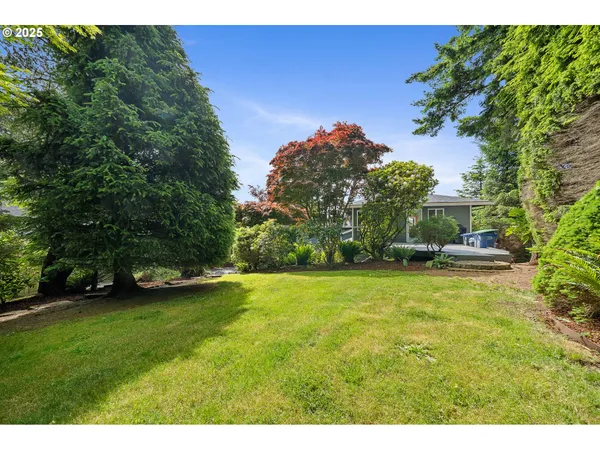 $689,000 | 1626 Northeast Regatta Way, Lincoln City, OR 97367