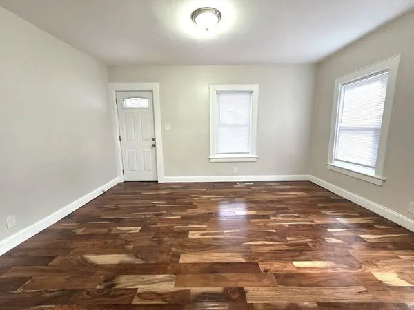 $2,775 | 71 Pratt Street, Unit 1, Avon, MA 02322