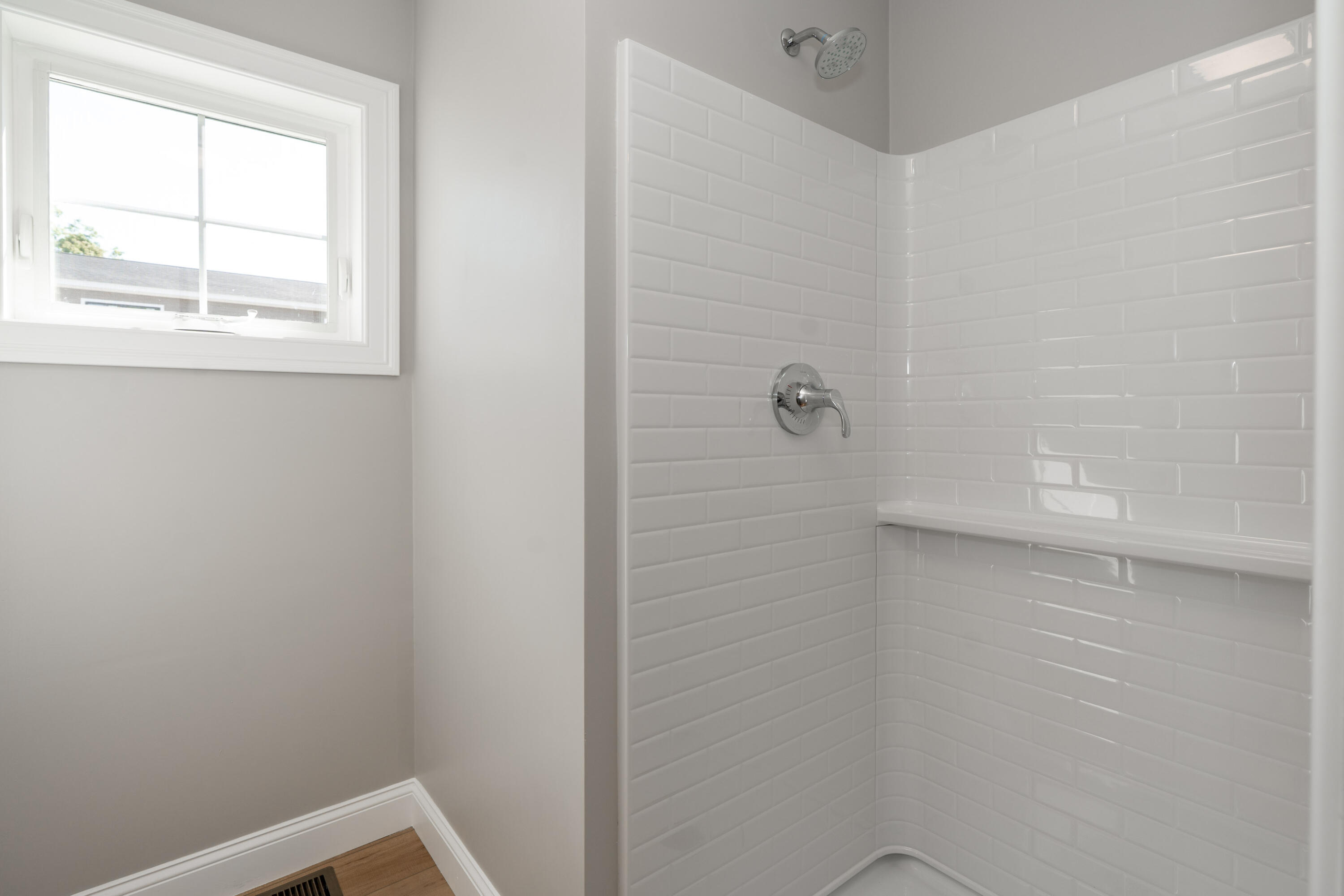29 Daybreak Lane, Unit 6 Windham, ME 04062 - Photo 13 of 20 Cove.at.Highland.9-14-25-35