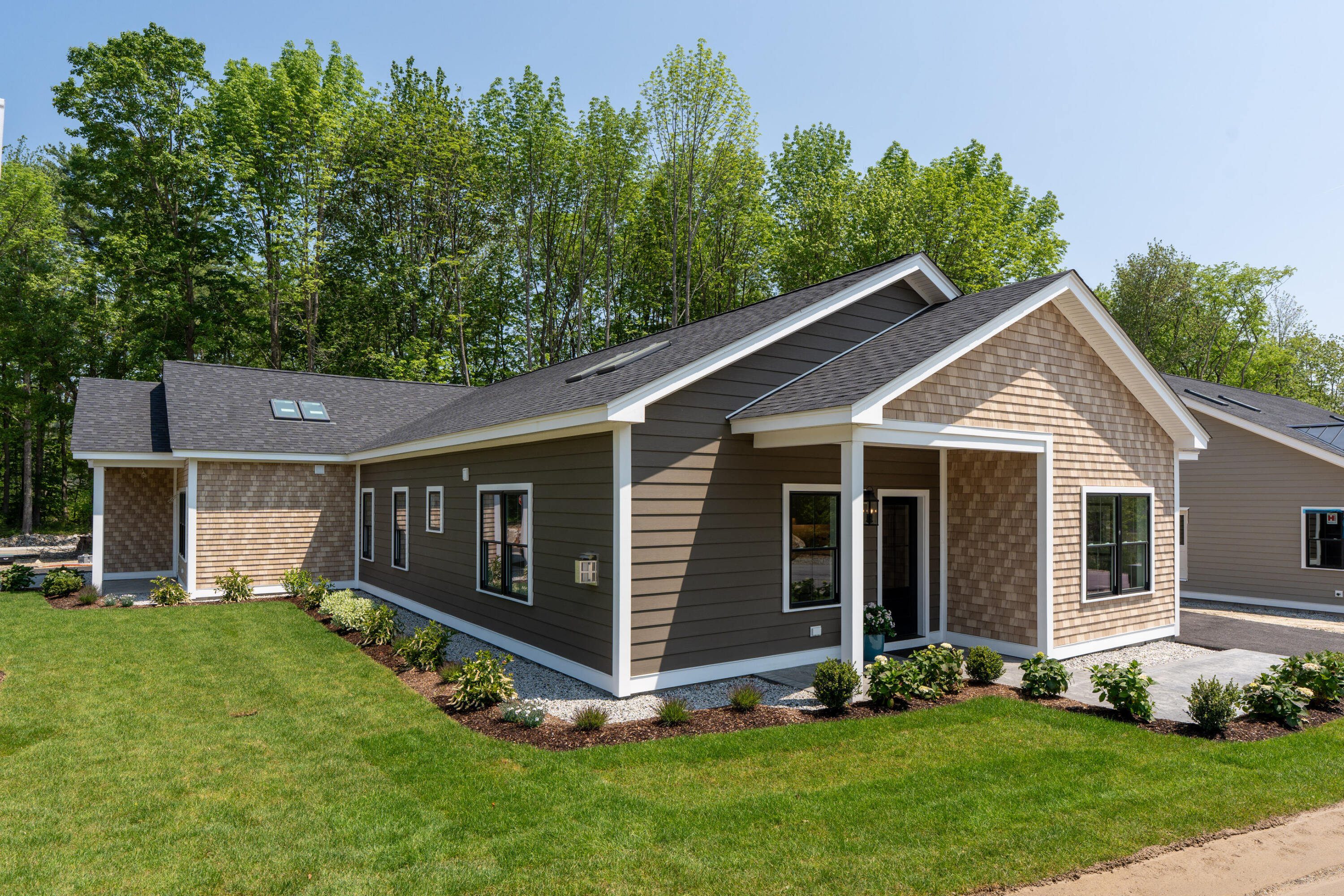 29 Daybreak Lane, Unit 6 Windham, ME 04062 - Photo 15 of 20 1.exterior-17