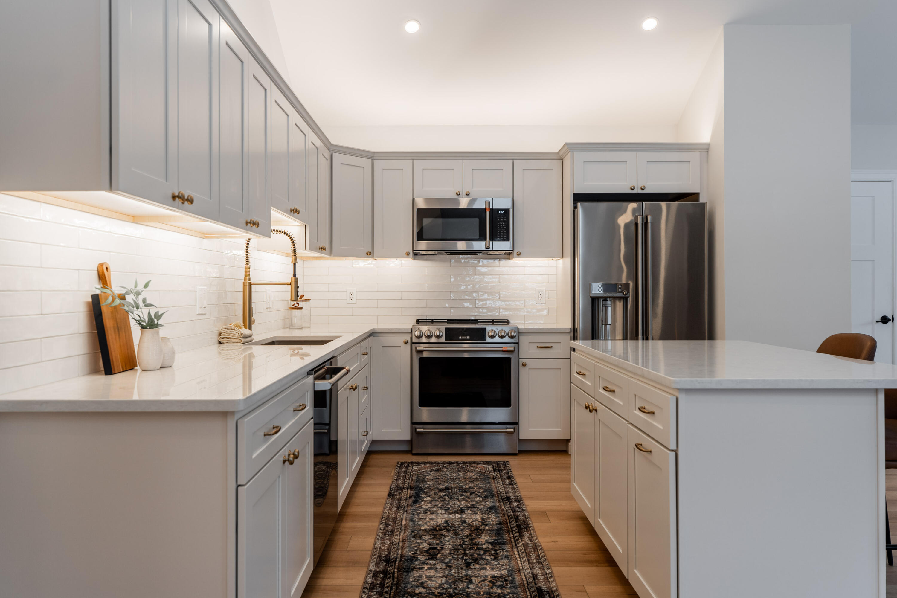 29 Daybreak Lane, Unit 6 Windham, ME 04062 - Photo 4 of 20 1.interior-58
