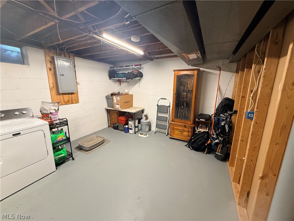 999 Renninger Road Akron, OH 44319 - Photo 15 of 17