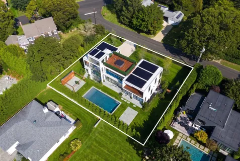$6,875,000 | Undisclosed Address, Sag Harbor, NY 11963