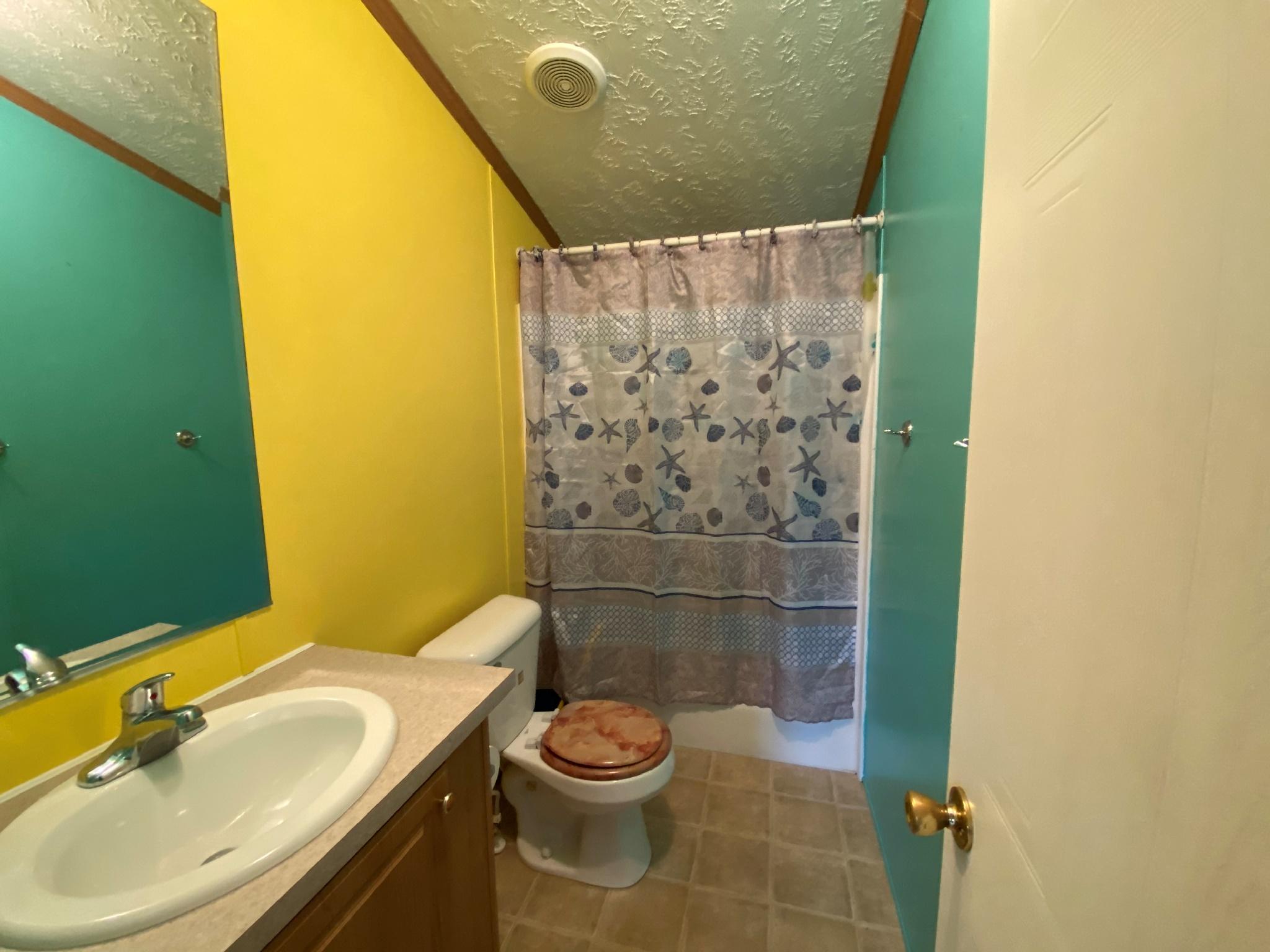 10407 Radford Road Wise, VA 24293 - Photo 15 of 23 bath 2