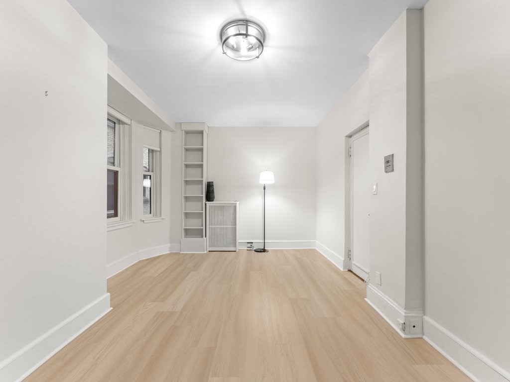 8 Garrison Street, Unit 212 Boston, MA 02116 - Photo 4 of 17