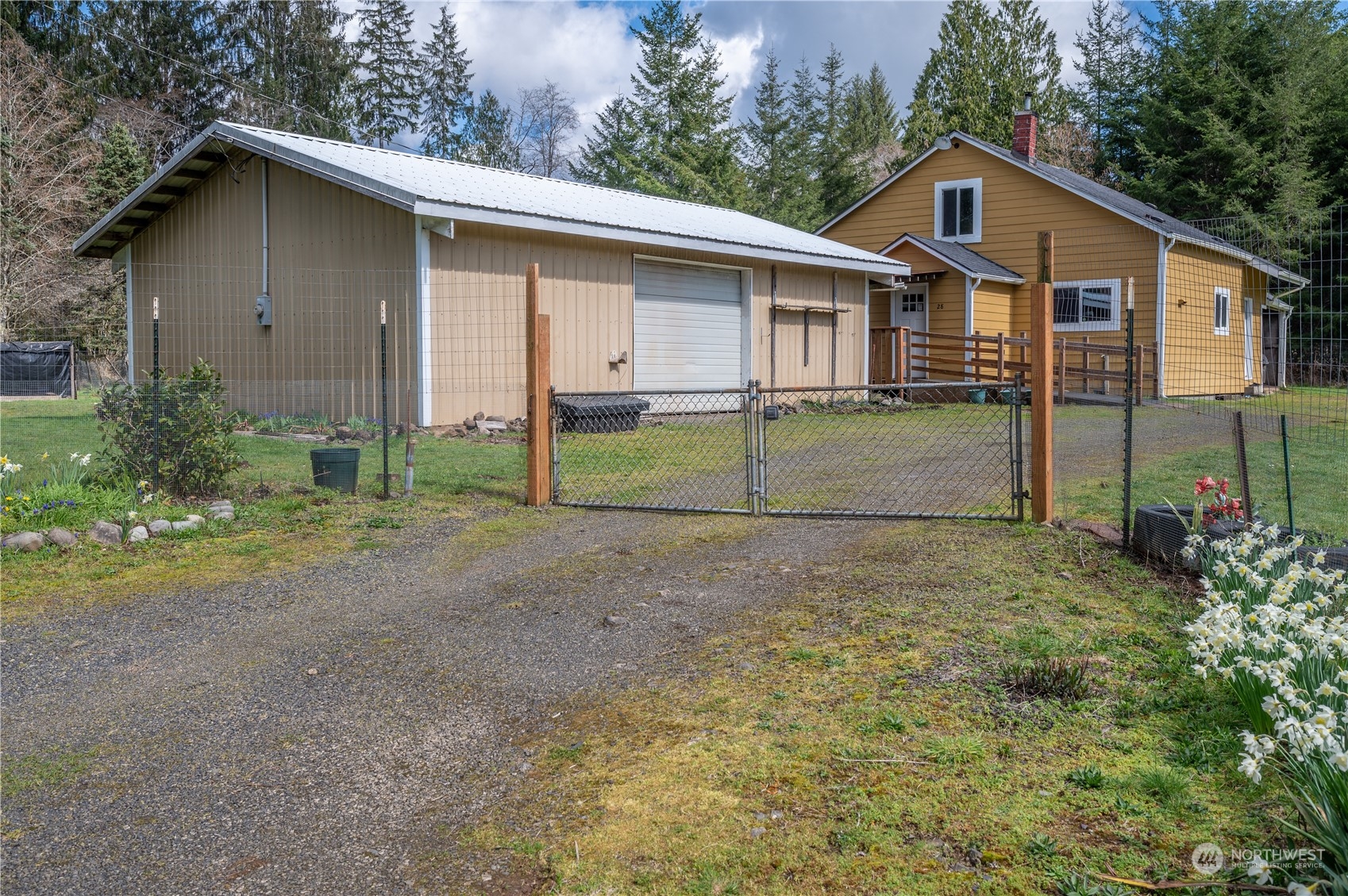 28 Stover Road Hoquiam, WA 98550 - Photo 4 of 38 Gallery Image 4
