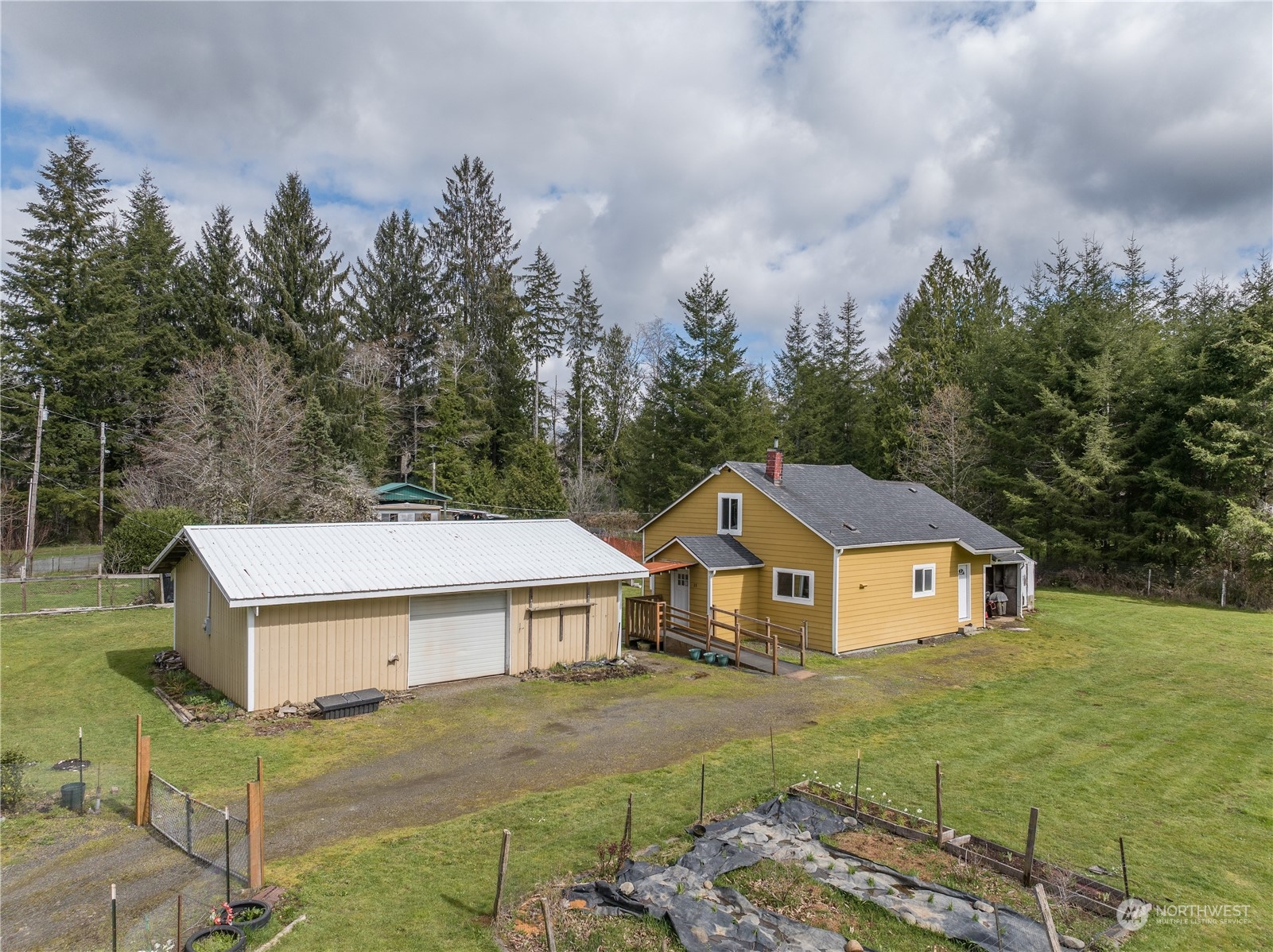 28 Stover Road Hoquiam, WA 98550 - Photo 5 of 38 Gallery Image 5