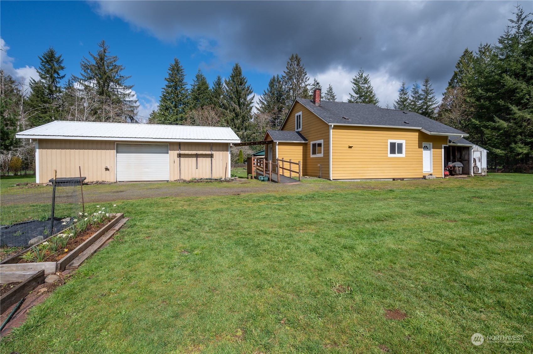 28 Stover Road Hoquiam, WA 98550 - Photo 6 of 38 Gallery Image 6