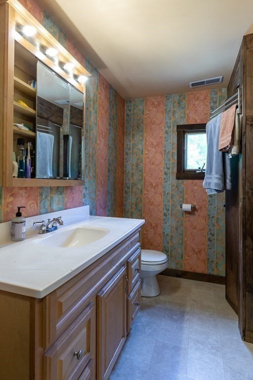 497 Burts Pit Road Northampton, MA 01062 - Photo 22 of 26